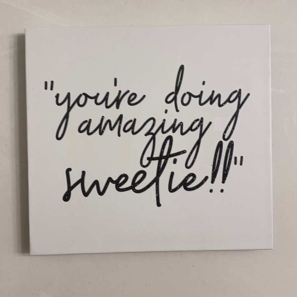 Kylie cosmetics x kris Jenner face palette